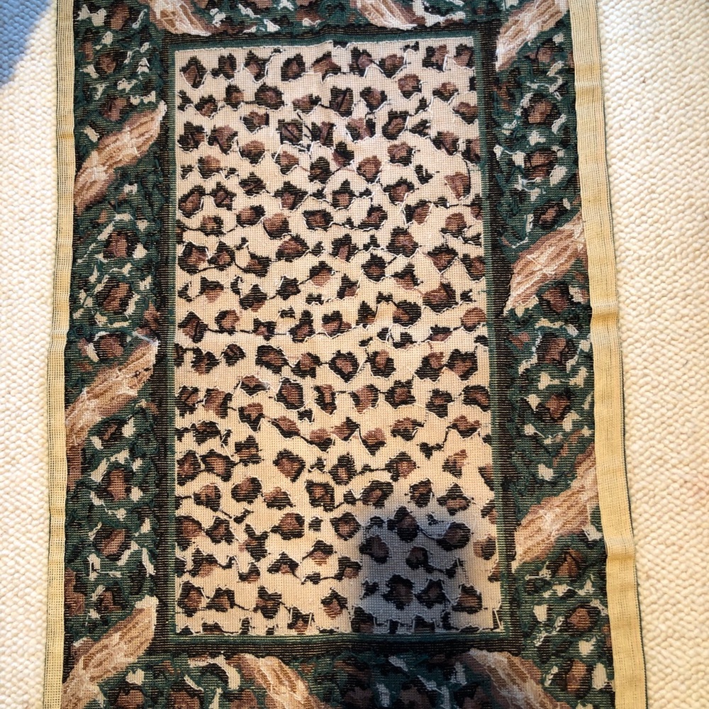 2’x3’ Animal Print Needlepoint Rug Doormat - Picture 3 of 3